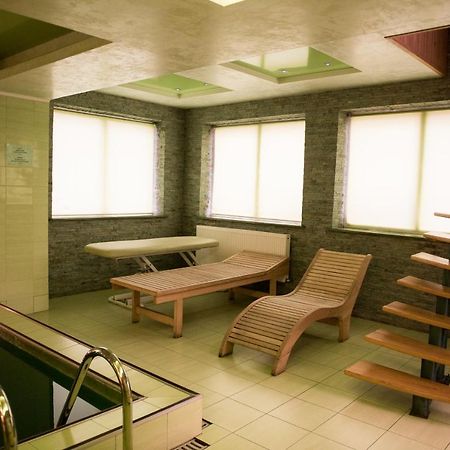 Holiday Stay Nika Буськ Екстер'єр фото